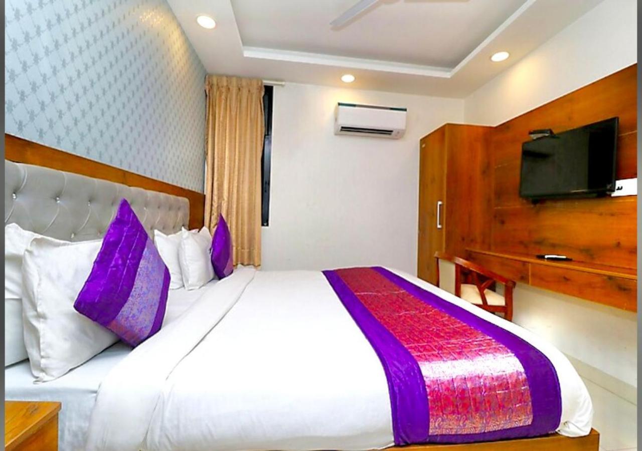 The Glory Near Delhi International Airport Hotel New Delhi